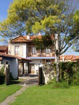 Hotel Rural Cuartamenteru Poo De Llanes Exterior foto