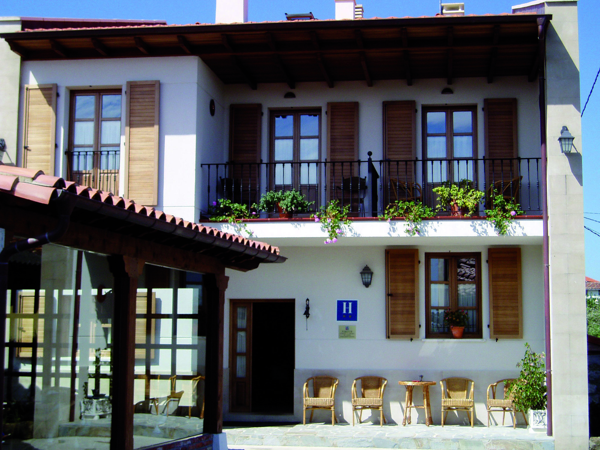 Hotel Rural Cuartamenteru Poo De Llanes Exterior foto