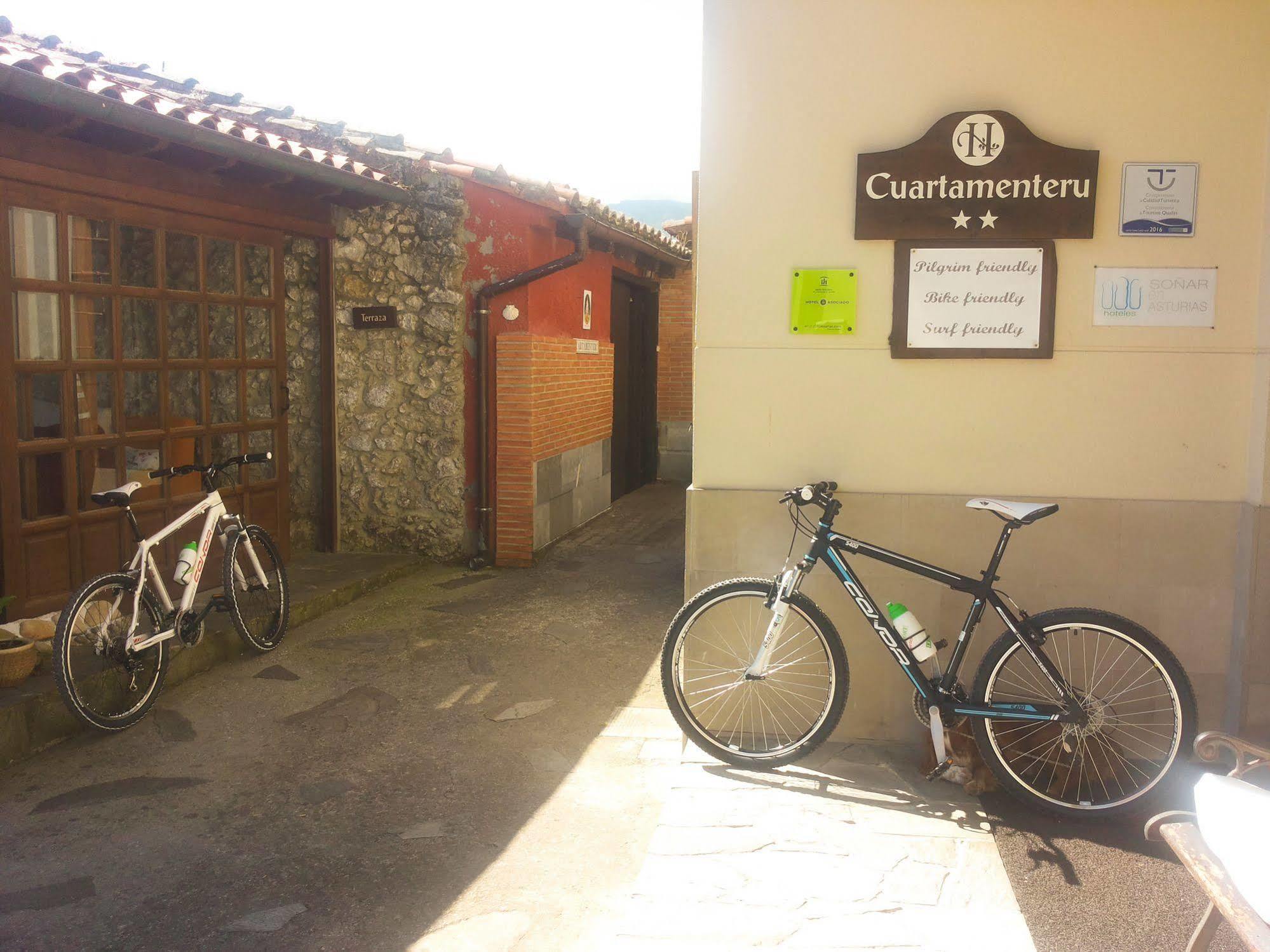Hotel Rural Cuartamenteru Poo De Llanes Exterior foto
